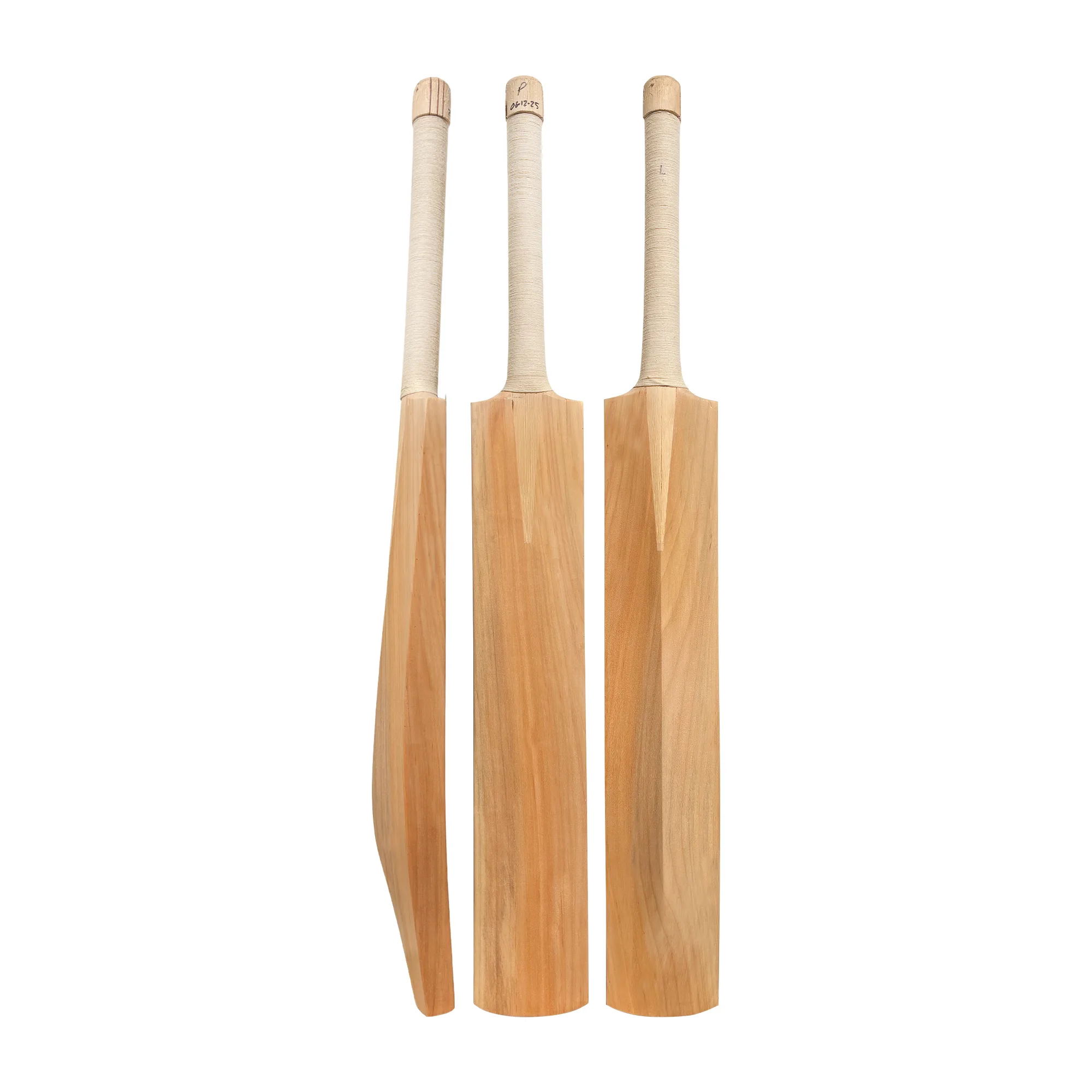 Kashmir Willow Grade 4 Cricket Bat